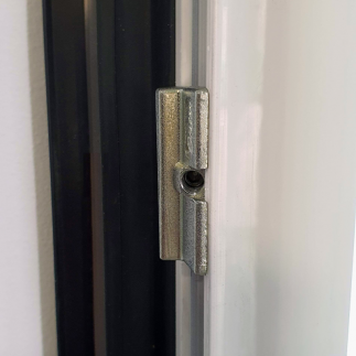 Cerradero presión oculto para aluminio