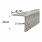 Angular de 40x40mm en chapa damero Angular de 40x40mm en chapa damero
